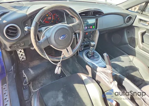 2015 Subaru Brz 2.0 Limited z USA, uszkodzony, nr VIN JF1ZCAC17F9603529